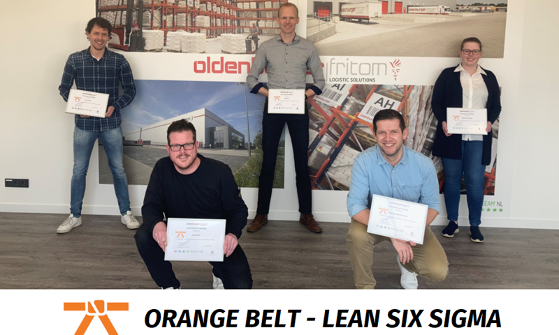 Mitarbeiter von Logistikdienstleister Oldenburger|Fritom in Veendam erhalten das Lean Six Sigma Orange Belt Zertifikat.