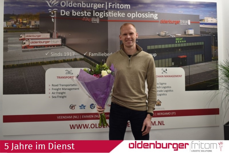 René Bos Bos feiert sein 5-jähriges Dienstjubiläum bei Oldenburger|Fritom Logistic Solutions.