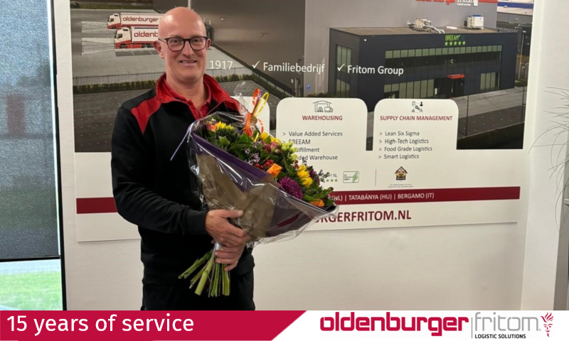 Shift Leader Warehouse Gerard Melessen celebrates 15 years of service at Oldenburger|Fritom.