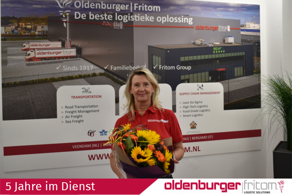 Johanna van Loon 5 Jahre im Dienst bei Oldenburger|Fritom Logistic Solutions.